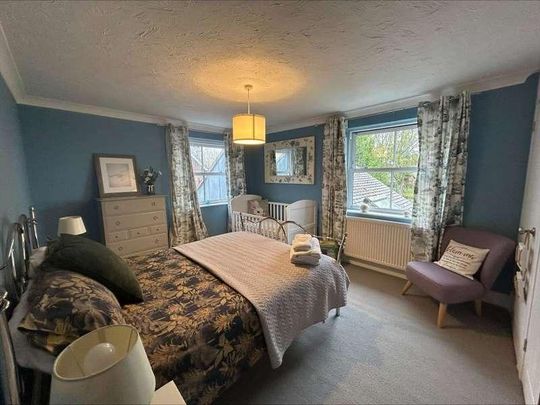 Upper Green, Hungerford, RG17 - Photo 1