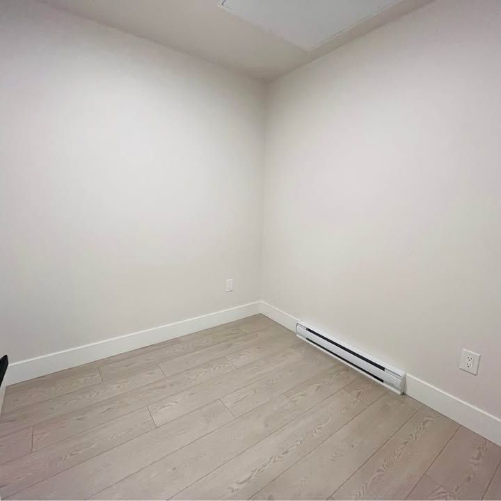 Higher floor - 11655 Fraser St - Photo 1