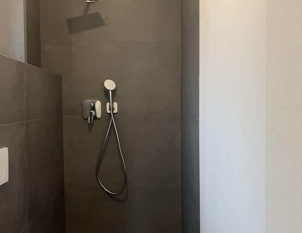 Möblierte 1-Zimmer Wohnung in Köln Ehrenfeld WE 7 - Photo 1