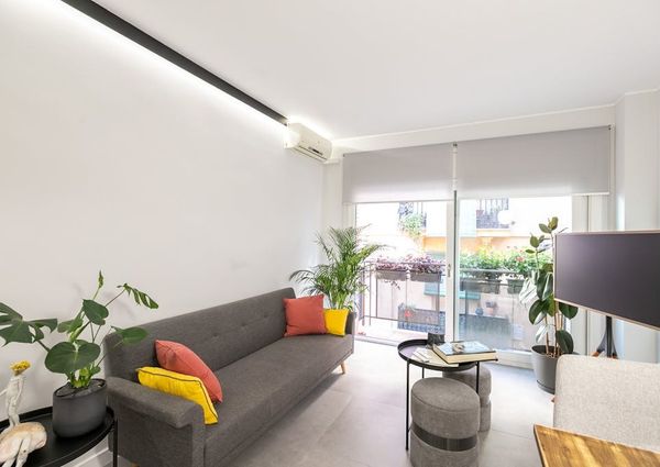 Carrer de la França Xica, Barcelona, Catalonia 08004