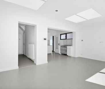 Gerenoveerde HOB in de wijk Molenveld met 4 slpks +2 bdks - Photo 2