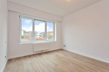 Appartement met ruime leefruimte en twee slaapkamers - Photo 3