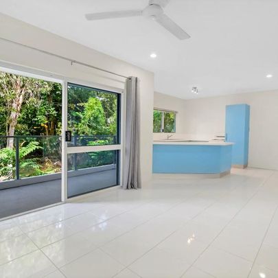 PRIVATE UNIT IN SMALL COMPLEX - WALKING DISTANCE TO BEACH - Photo 1