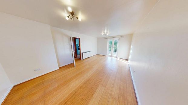 2 bedroom end of terrace house to rent - Photo 1