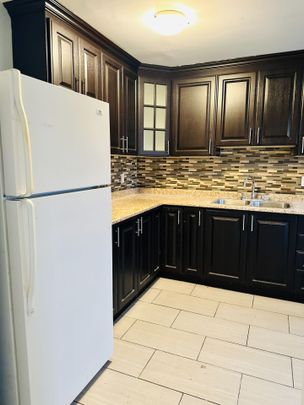 For Lease - 1605 Albion Road Unit# 287 (Lower Unit), Toronto, Ontario - Photo 1