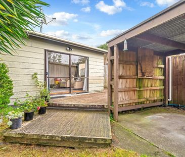 Private and in a great location - Photo 1