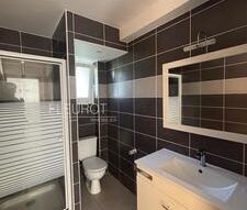 Location Appartement 3 pièces 61m² LA CIOTAT 13600 - Photo 6