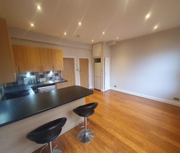 1 Bed Flat, Merton High Street, SW19 - Photo 2