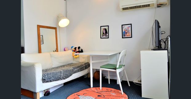 Fully Furnished Student Accommodation (Perfect for 2 Occupants) - Photo 1