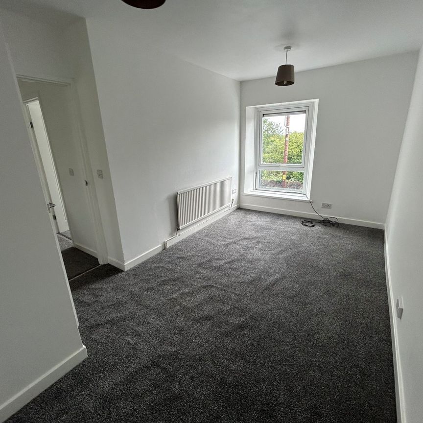 Iscoed Road, Pontarddulais, SWANSEA - Photo 1