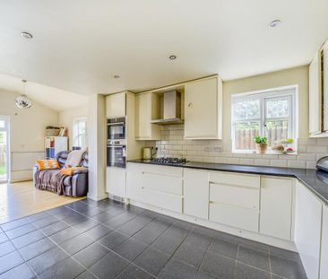 Room in a Shared House, Cardinal Close, B17 - Photo 2