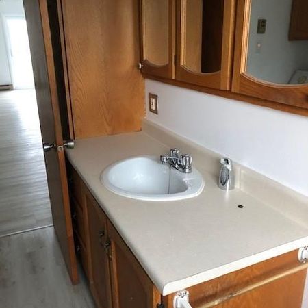 Grand 5 1/2 à louer à St-Hyacinthe - Photo 3