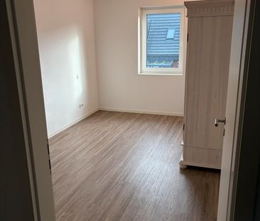 Moderne 2 Zimmer-Wohnung in Köln-Rondorf/Hochkirchen - Photo 5