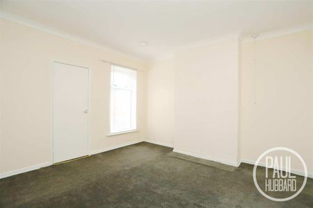 Wollaston Road, Lowestoft, NR32 - Photo 2