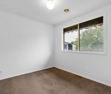 17 Grevillea Place, Pakenham VIC 3810 - House For Rent | Domain - Photo 1