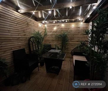 1 bedroom in a house share to rent - Photo 6