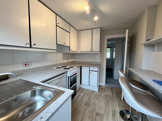 2 bedroom apartment to rent - Photo 1