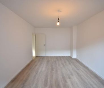 D-Altstadt! Sanierte 2-Zi-Whg mit modernem Tageslichtbad - Photo 4