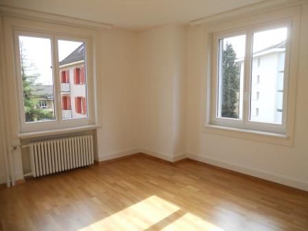 Gemütliche Wohnung an top Lage - Photo 2