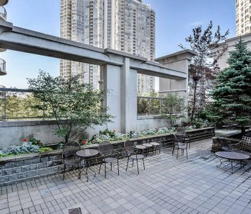 For Lease - 35 Kingsbridge Garden Circle Unit# 507, Mississauga, On... - Photo 5