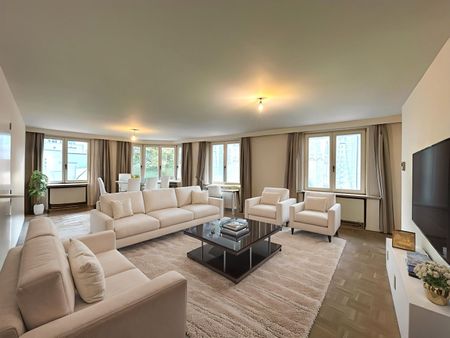 Instapklaar 1-slaapkamer appartement in hartje Kortrijk! - Photo 3