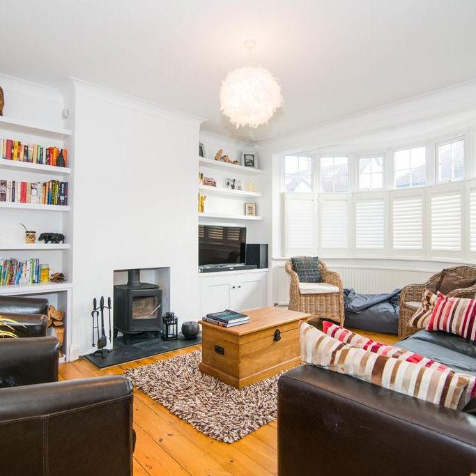 4 bedroom house to rent - Photo 1