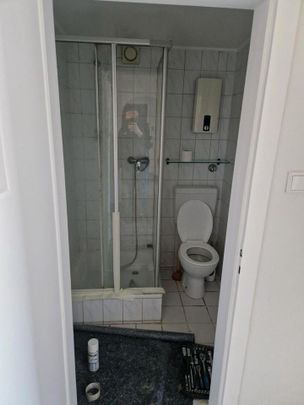 Renovierte 65qm Dachgeschoss auf Der Grenzstr - Photo 1