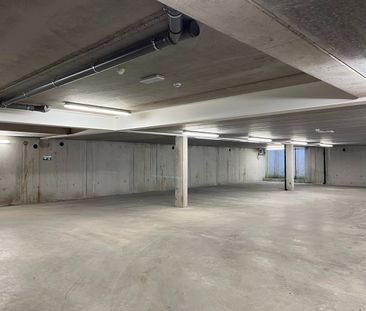 Modern appartement op de 1ste verdieping met mooi, open, terras. Un... - Photo 1