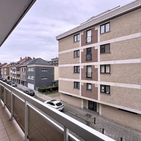 Appartement te huur - Photo 1