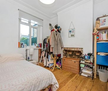 3 bedroom terraced house to rent - Photo 4