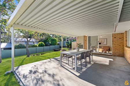 Short Term Rental available - Discover the perfect family home in the heart of Alexandra Hills, Redlands! - Photo 2