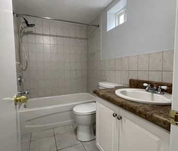 For Lease - 30 Norcross Road Unit# Basement, Toronto, Ontario - Photo 3