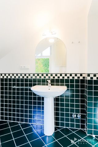 Pronájem bytu 4+kk 170 m² - Fotografie 3