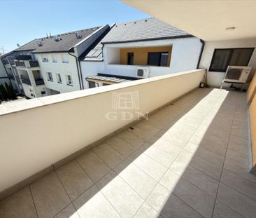 Kiadó újszerű állapotú lakás - Székesfehérvár - Fotó 2
