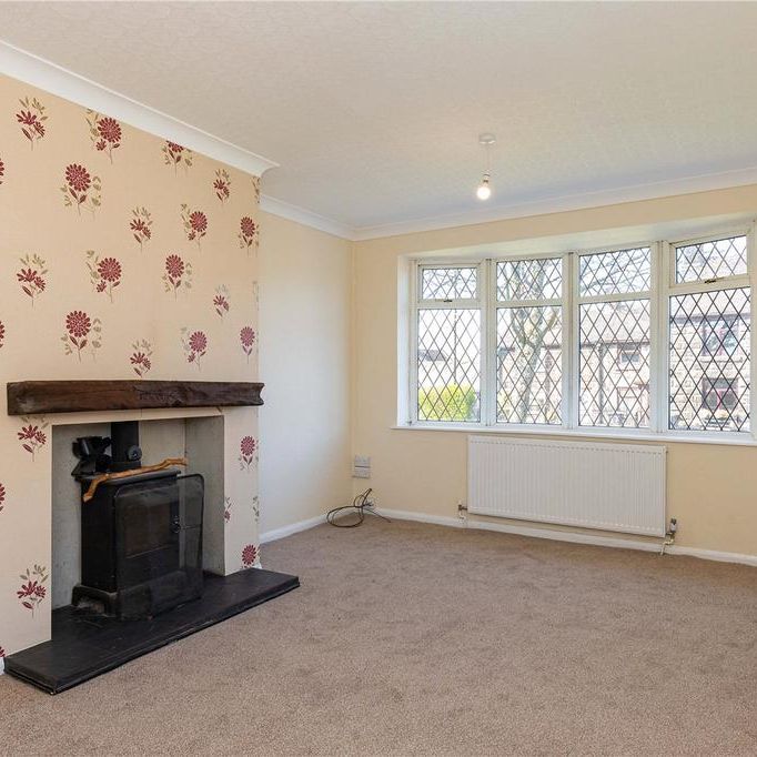 3 bedroom bungalow to rent - Photo 1