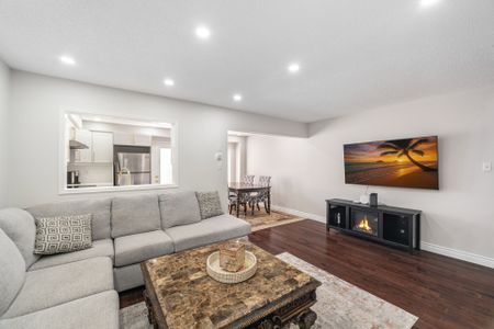 For Lease - 131 Crystal Glen Crescent, Brampton, Ontario - Photo 3