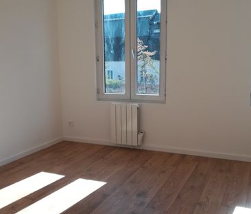 Location Appartement 3 pièces 73m² ELBEUF 76500 - Photo 2
