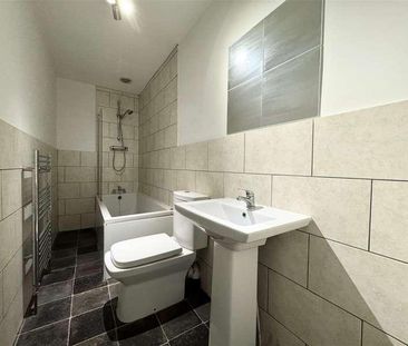 Beaumont Street, Emley, Huddersfield, HD8 - Photo 5