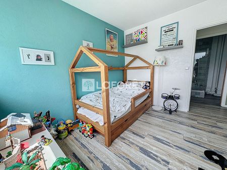 Apartment - Photo 2