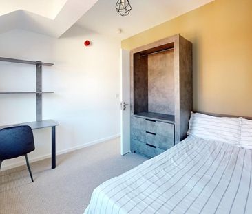 6 bedroom house to rent - Photo 4