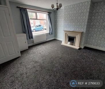 3 bedroom terraced house to rent - Photo 6