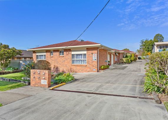 Taree West Villa - Photo 1