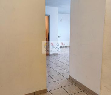 Location Appartement 1 pièce 28m² CARQUEFOU 44470 - Photo 3