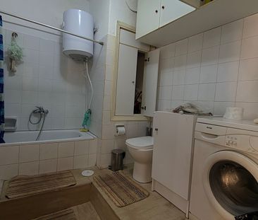 Studio/Γκαρσονιέρα για ενοικίαση Ρήγα Φεραίου (Συκιές) - Photo 2