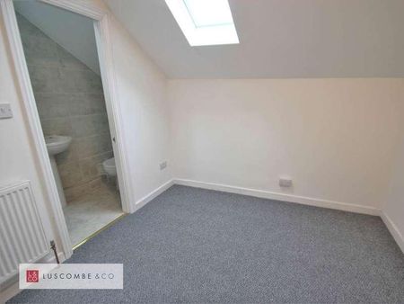 Fields Park Road, Newport, NP20 - Photo 5