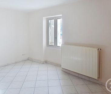 Location Appartement 2 pièces 44m² GANNAT 03800 - Photo 6