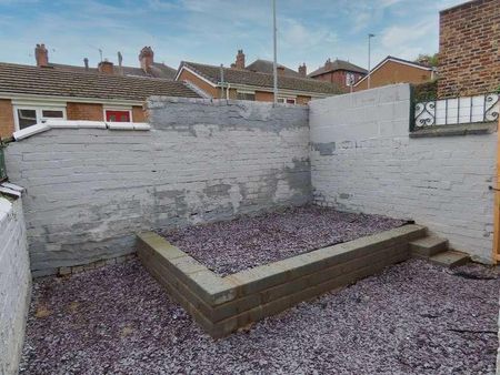 Frank Street, Stoke-on-trent, Staffordshire, ST4 - Photo 3