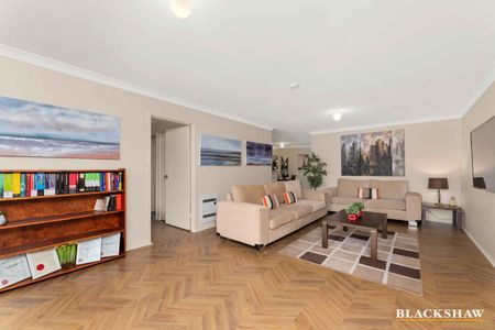 Spacious, Sunlit Living in the Heart of Woden with Unmatched... - Photo 5