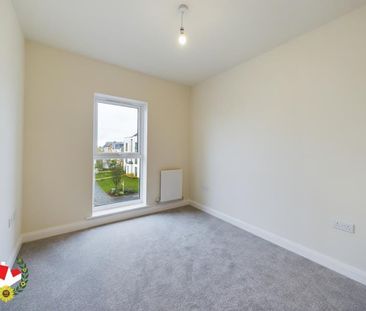 Fry Close, Yate, Bristol - Photo 2