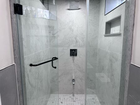 For Lease - 1174 Enchanted Crescent, Pickering, Ontario - Photo 3